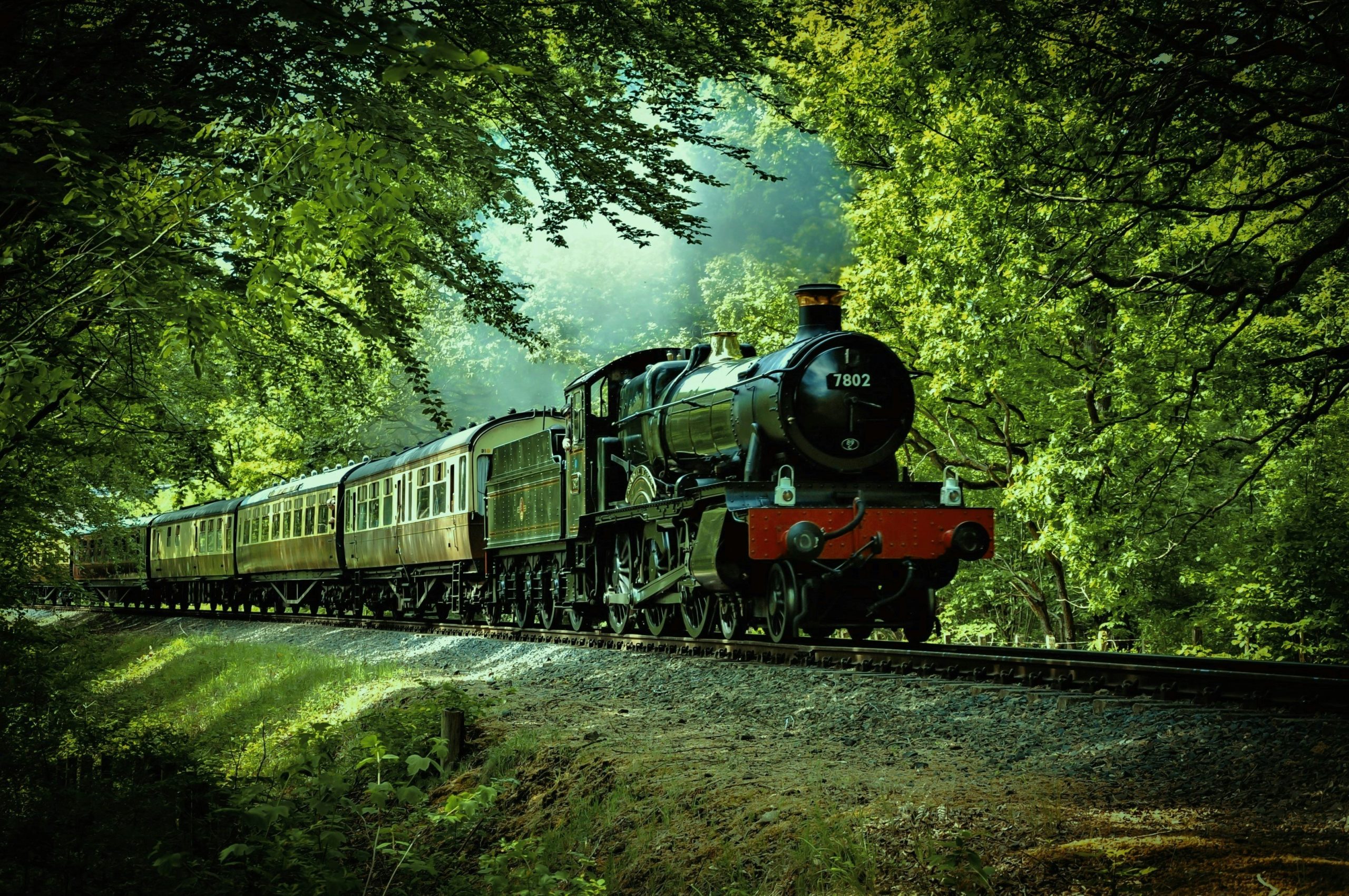 achetez votre billet de train en ligne dès maintenant et profitez d'une expérience de voyage sans tracas avec notre plateforme de réservation sécurisée.