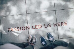 formation à l'entrepreneuriat pour acquérir les compétences et connaissances nécessaires pour réussir dans le monde des affaires.