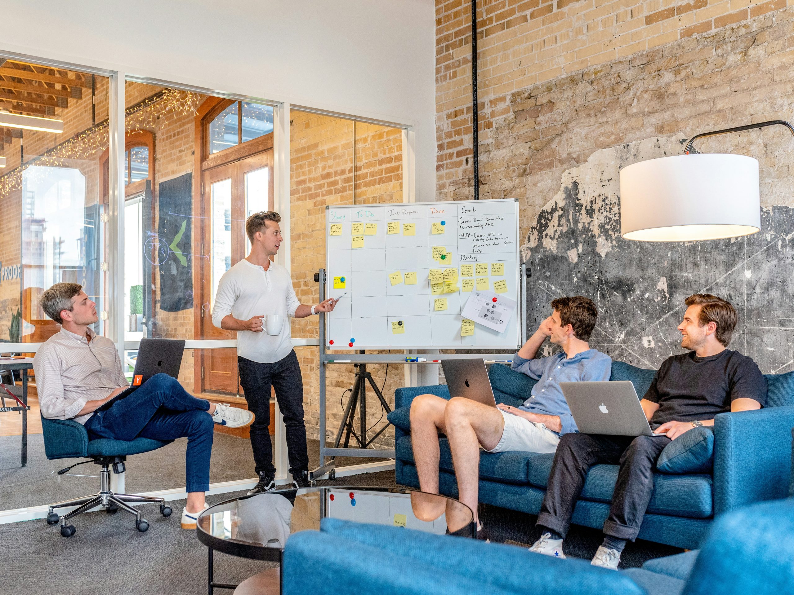 formation professionnelle en vente pour apprendre les techniques et stratégies de vente, améliorer ses compétences commerciales et décupler ses performances commerciales.